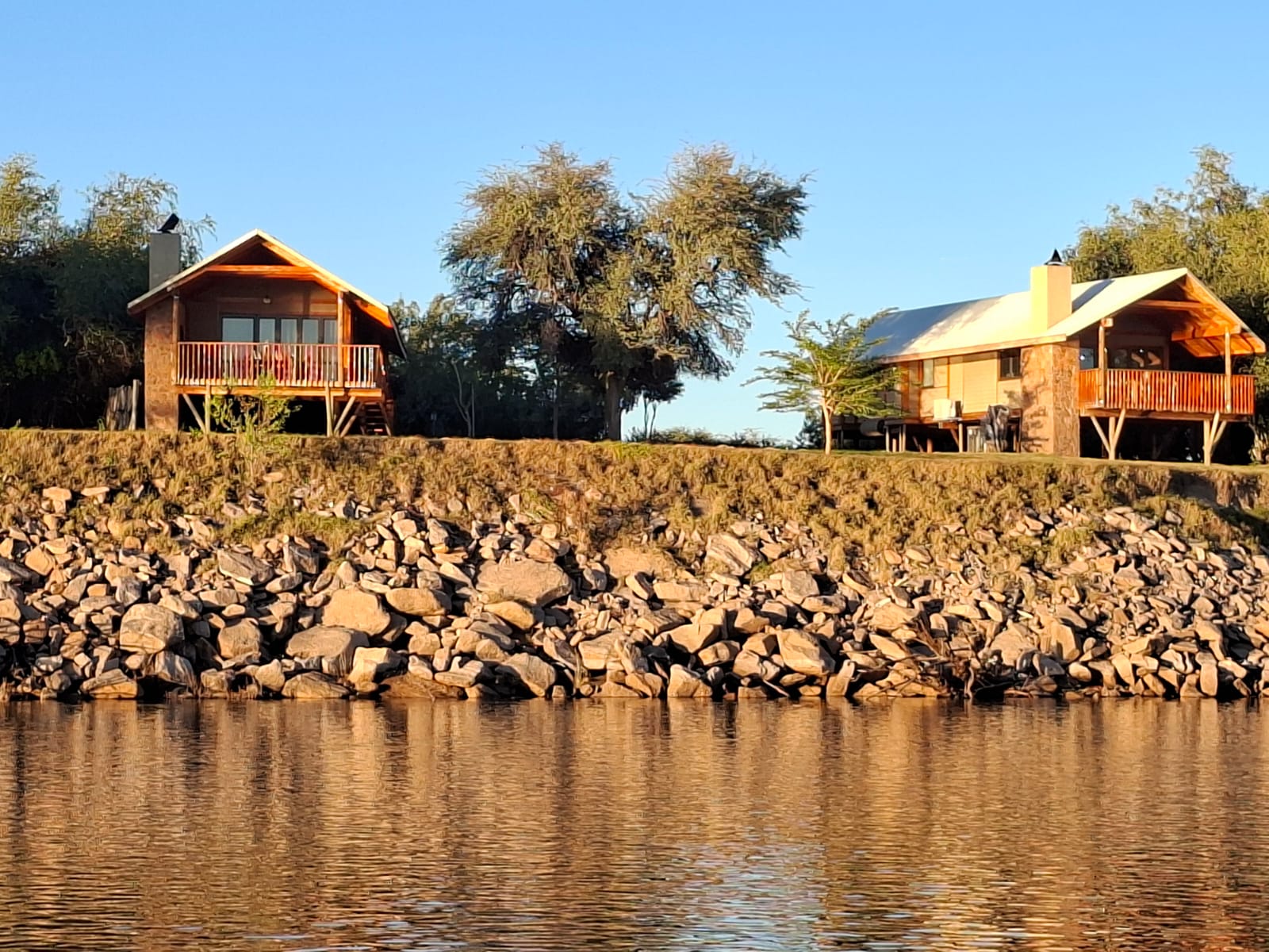 Augrabies to Kgalagadi: Falls & Red Sands 4×4 Lodge Tour gallery photo 7